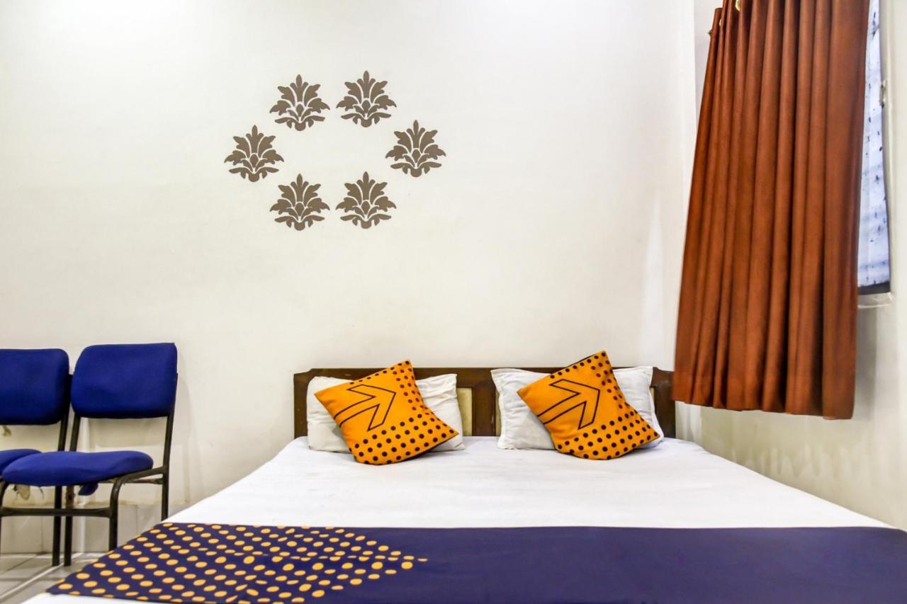 Spot On 75653 Hotel Rohit Bilaspur  Ngoại thất bức ảnh